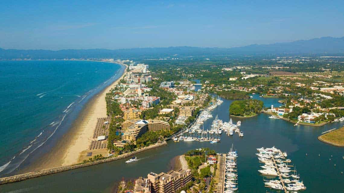 Bienes Raíces en Marina Vallarta