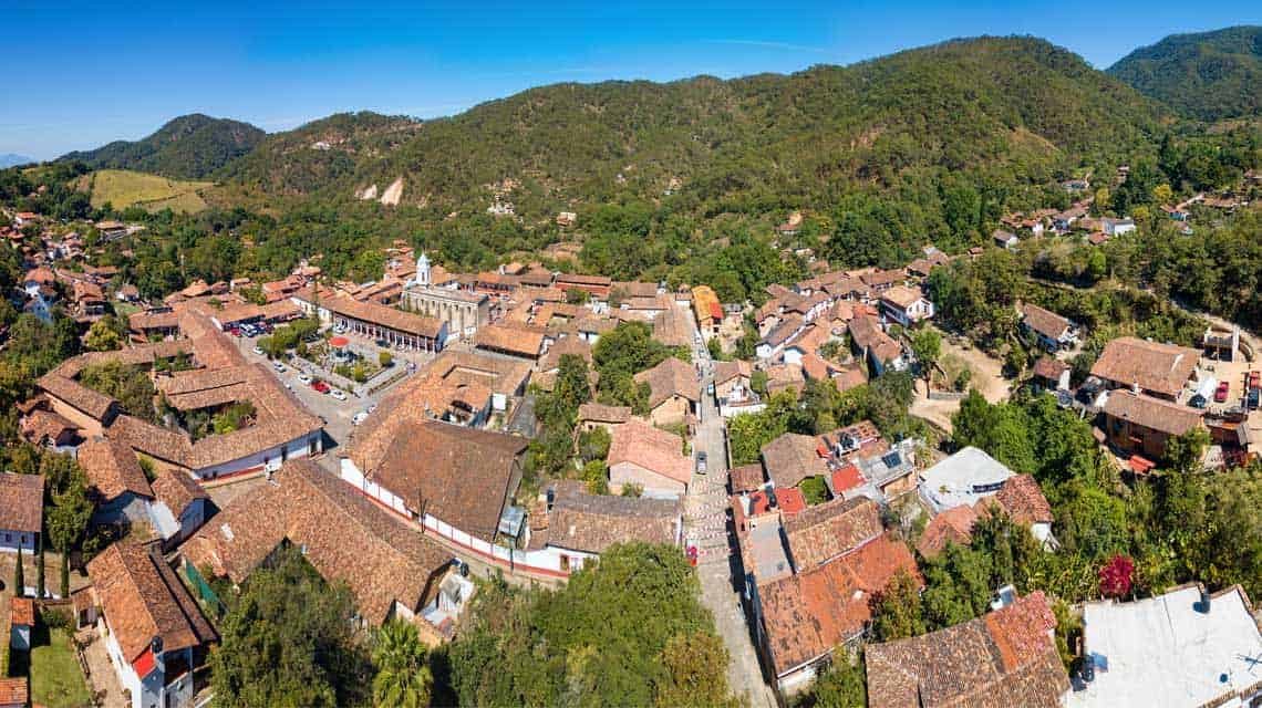 San Sebastian del Oeste Real Estate