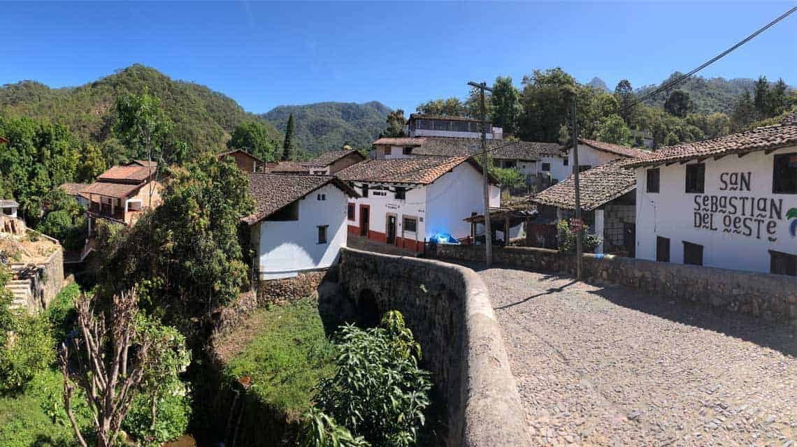 Bienes raíces en San Sebastián del Oeste